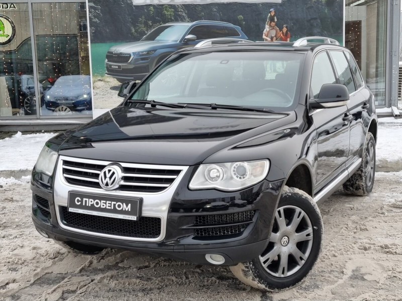 Автомобиль Volkswagen, Touareg, 2008 года, AT, пробег 276129 км