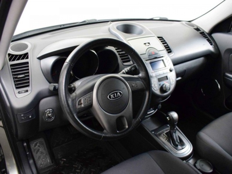 Автомобиль Kia, Soul, 2011 года, AT, пробег 97723 км