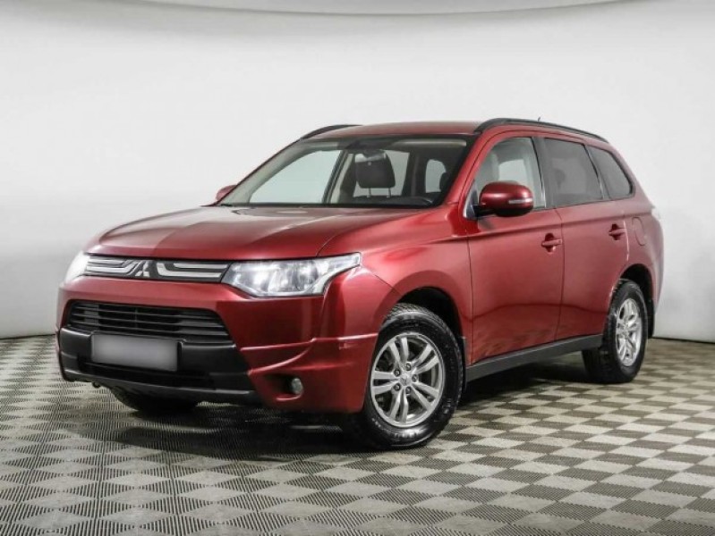 Автомобиль Mitsubishi, Outlander, 2013 года, MT, пробег 173079 км