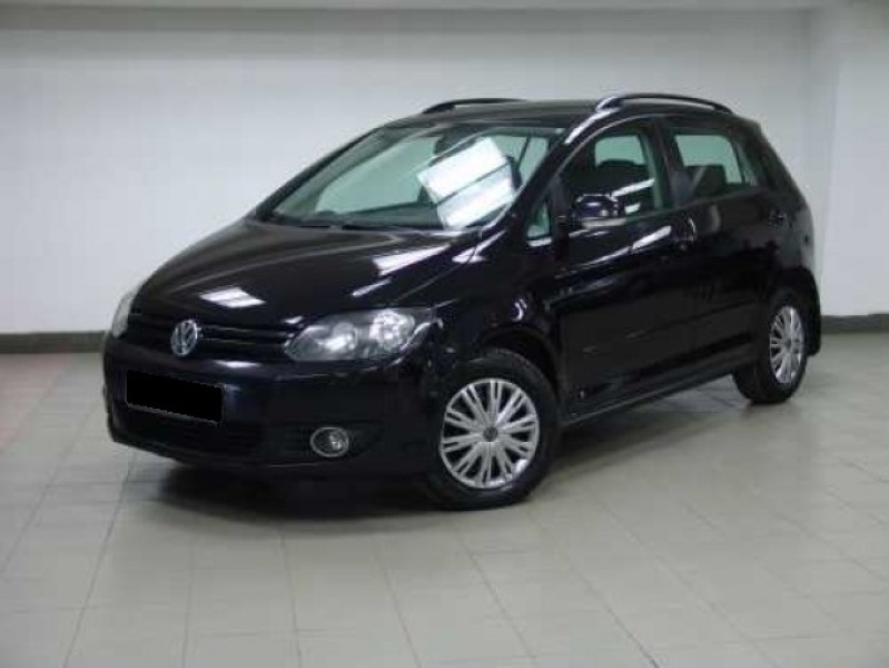 Автомобиль Volkswagen, Golf Plus, 2012 года, MT, пробег 101486 км