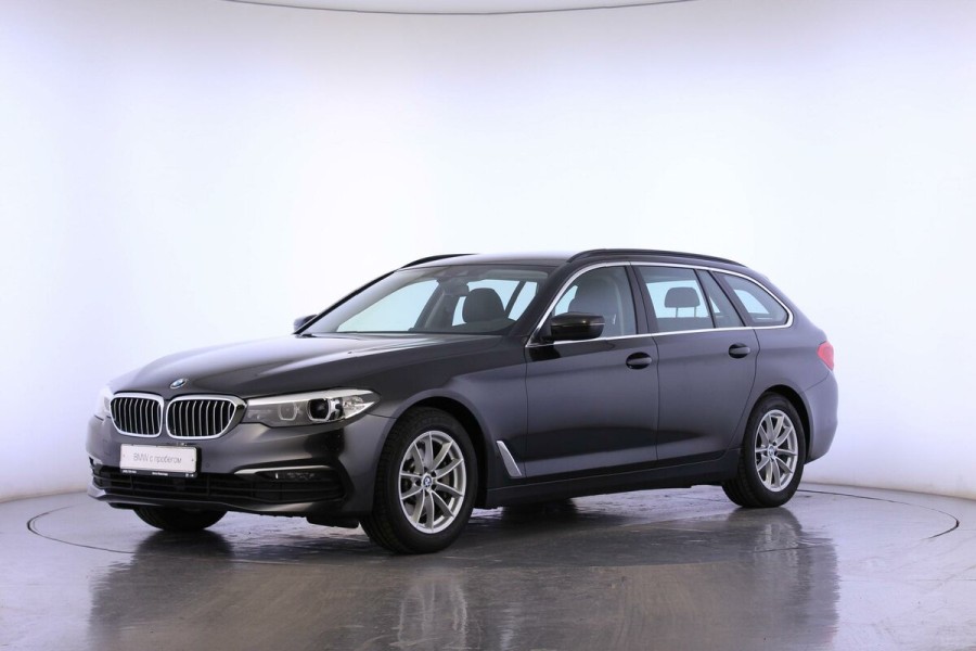 Автомобиль BMW, 5 серии, 2019 года, AT, пробег 72211 км