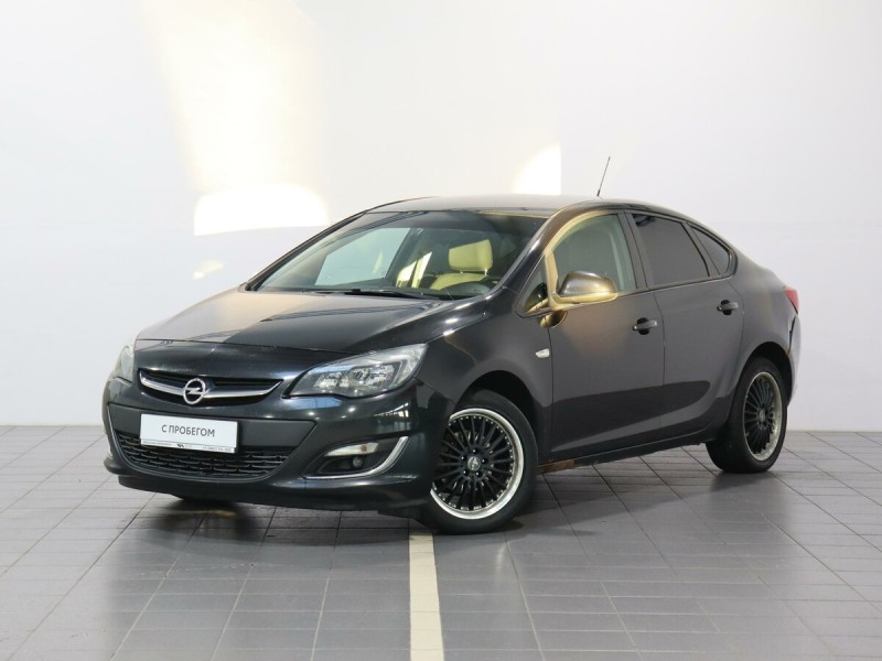 Автомобиль Opel, Astra, 2013 года, AT, пробег 136085 км