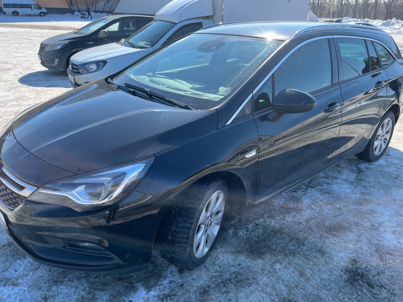 Автомобиль Opel, Astra, 2017 года, MT, пробег 65000 км