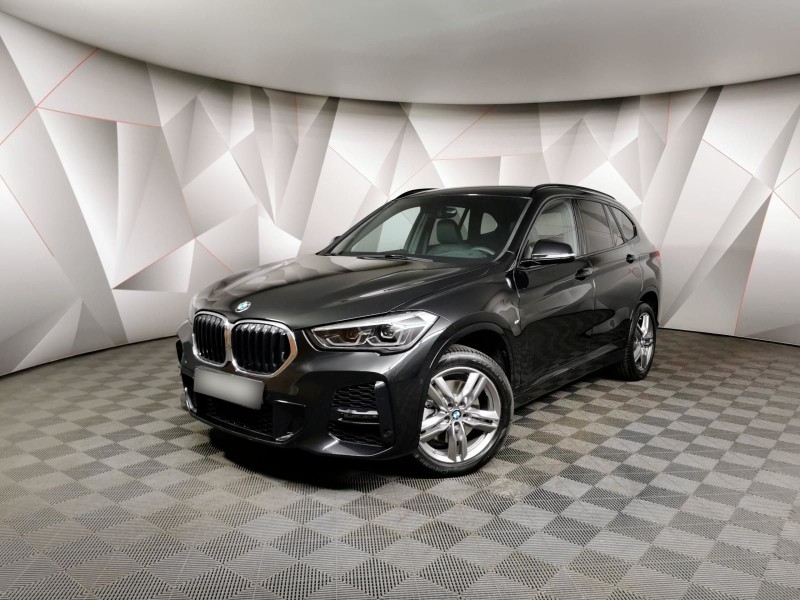 Автомобиль BMW, X1, 2021 года, AT, пробег 9451 км