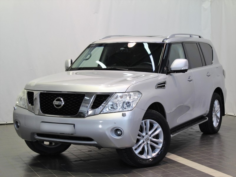 Автомобиль Nissan, Patrol, 2010 года, AT, пробег 125559 км