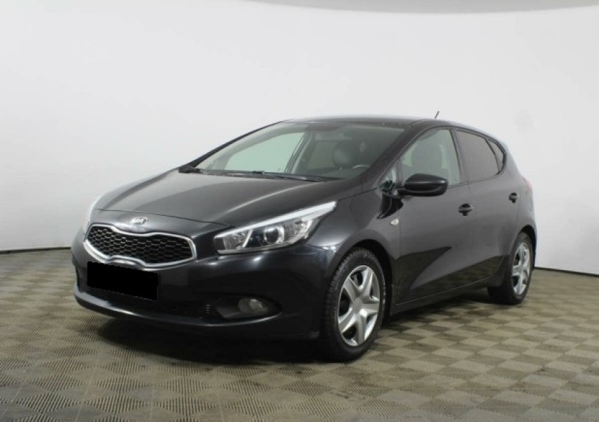 Автомобиль Kia, Ceed, 2013 года, MT, пробег 79451 км