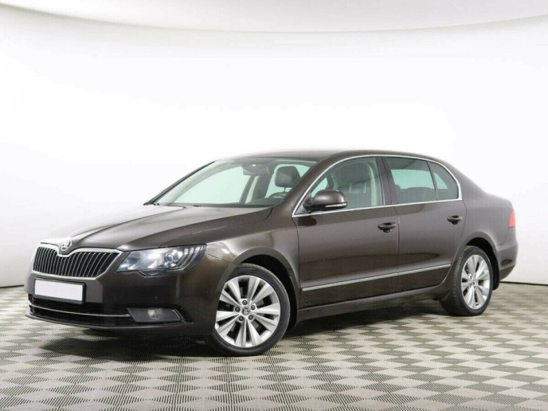 Автомобиль Skoda, Superb, 2008 года, AT, пробег 220000 км