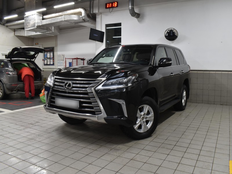 Автомобиль Lexus, LX, 2016 года, AT, пробег 83300 км