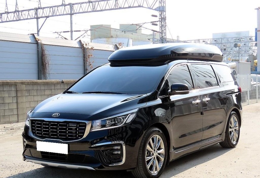 Автомобиль Kia, Carnival, 2019 года, AT, пробег 41000 км