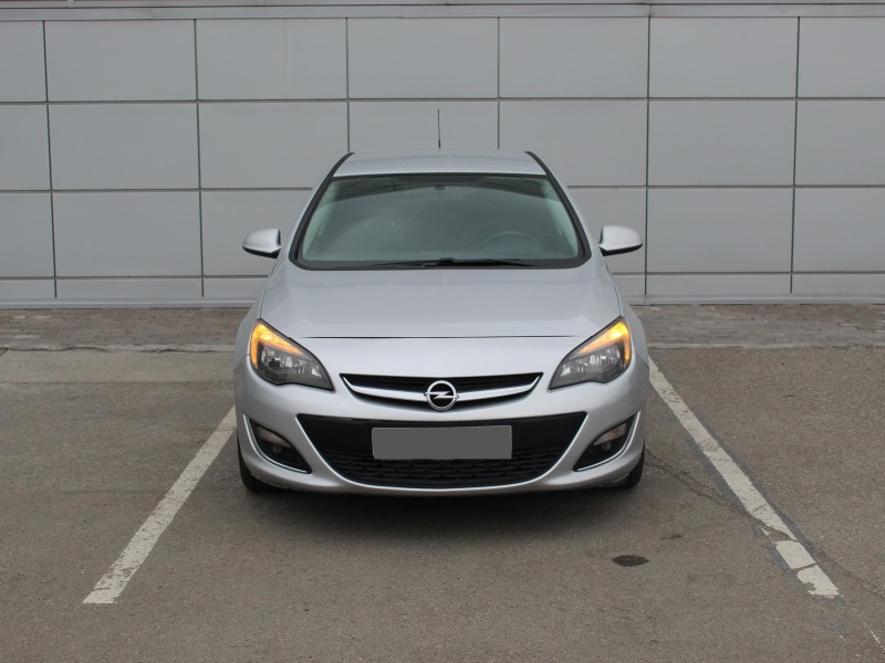 Автомобиль Opel, Astra, 2012 года, MT, пробег 157500 км