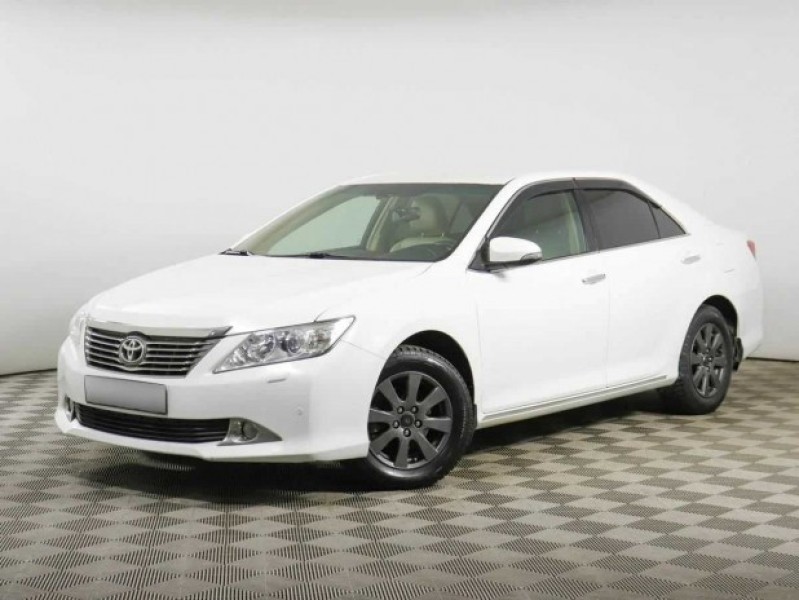 Автомобиль Toyota, Camry, 2013 года, AT, пробег 154001 км