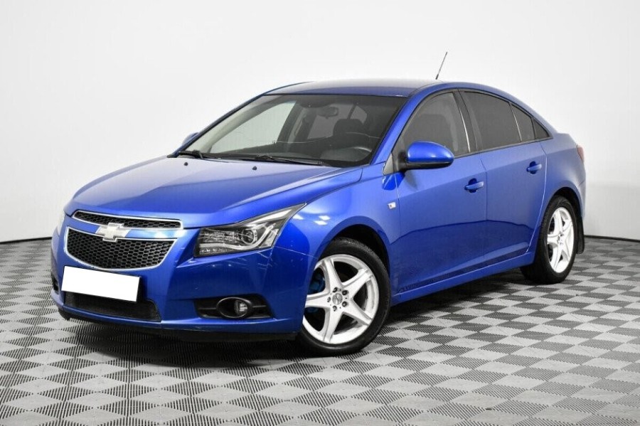 Автомобиль Chevrolet, Cruze, 2011 года, MT, пробег 139700 км