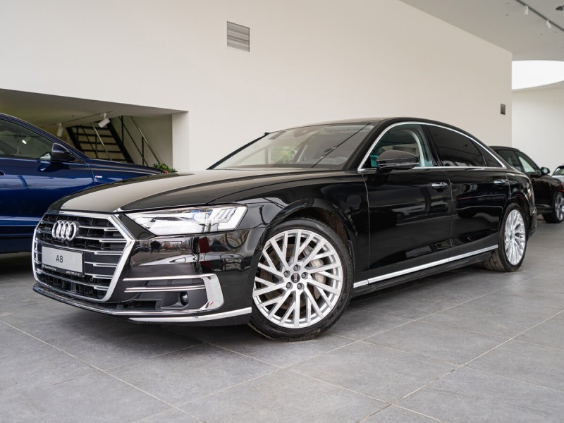 Автомобиль Audi, A8 Long, 2021 года, AT, пробег 15 км