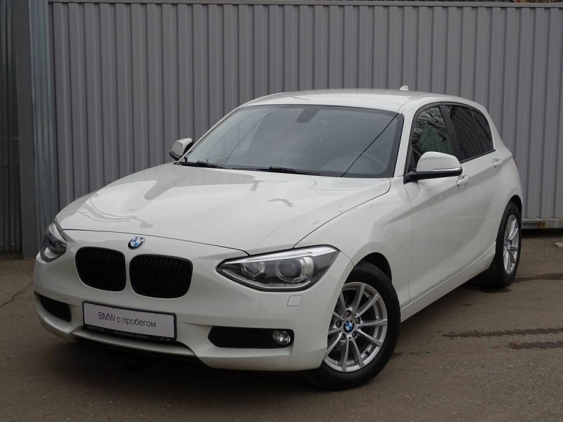 Автомобиль BMW, 1 серии, 2012 года, AT, пробег 246231 км