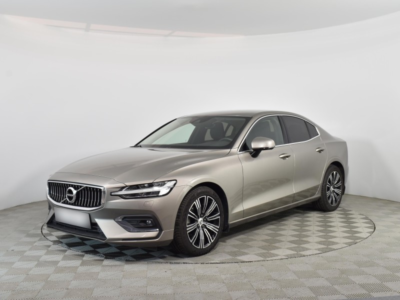 Автомобиль Volvo, S60, 2020 года, AT, пробег 4000 км