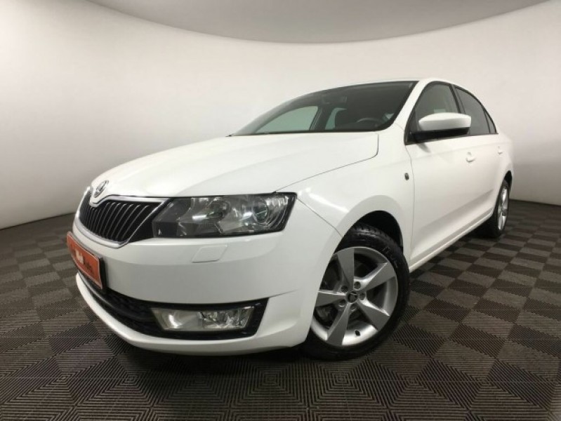 Автомобиль Skoda, Rapid, 2015 года, AMT, пробег 128689 км