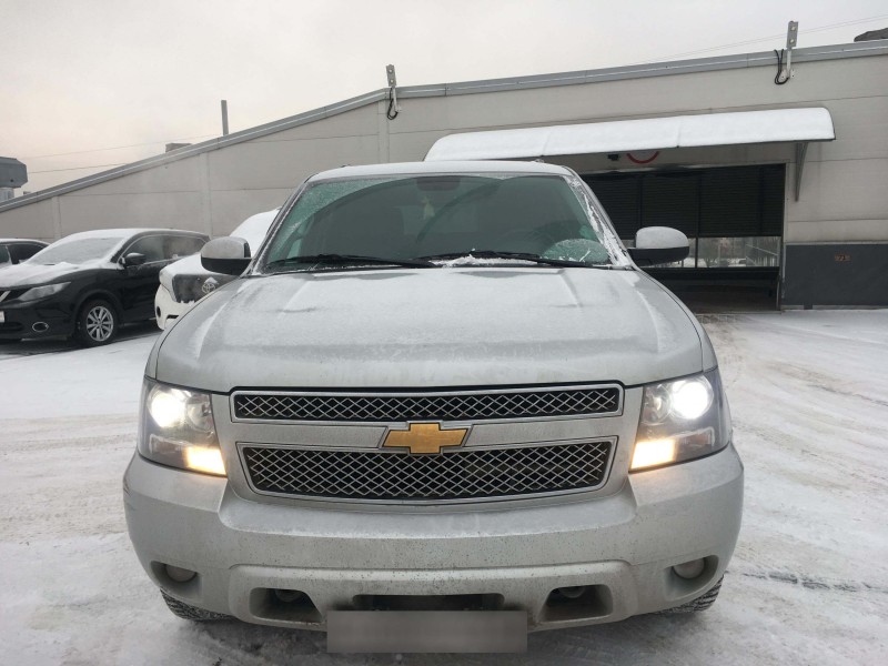 Автомобиль Chevrolet, Tahoe, 2012 года, AT, пробег 179000 км