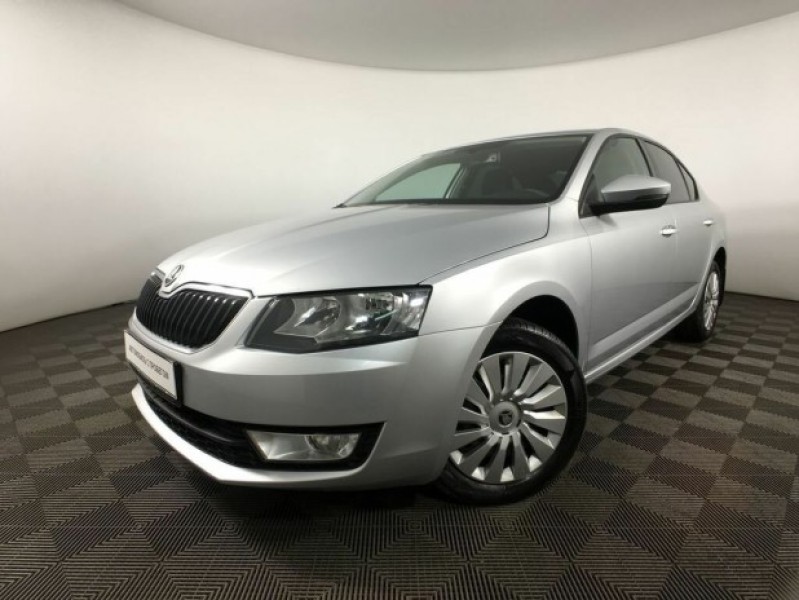 Автомобиль Skoda, Octavia, 2016 года, AMT, пробег 90451 км