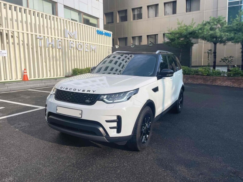 Автомобиль Land Rover, Discovery, 2019 года, AT, пробег 24000 км