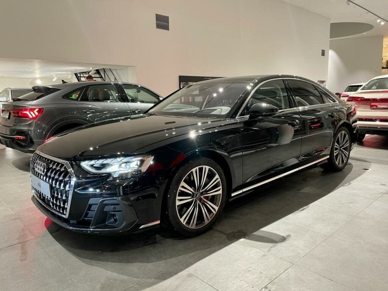 Автомобиль Audi, A8, 2022 года, AT, пробег 35 км