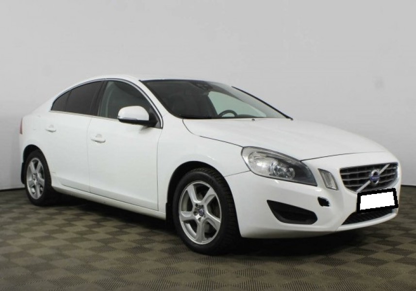 Автомобиль Volvo, S60, 2011 года, AT, пробег 130640 км