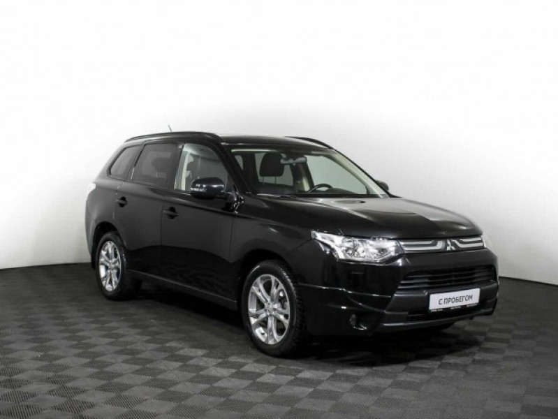 Автомобиль Mitsubishi, Outlander, 2013 года, VT, пробег 84147 км