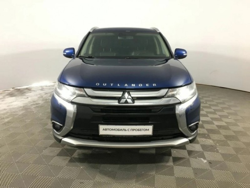 Автомобиль Mitsubishi, Outlander, 2015 года, VT, пробег 110494 км