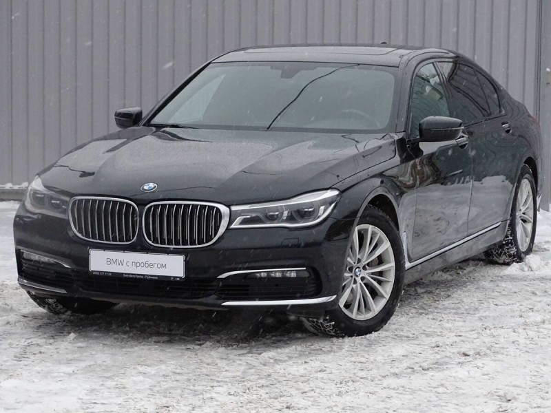 Автомобиль BMW, 7 серии, 2019 года, AT, пробег 164426 км