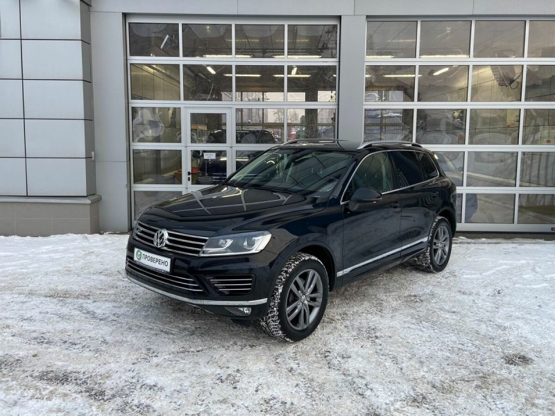 Автомобиль Volkswagen, Touareg, 2017 года, AT, пробег 107432 км