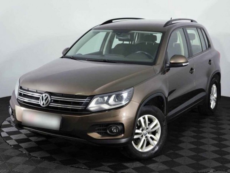 Автомобиль Volkswagen, Tiguan, 2014 года, AT, пробег 141143 км