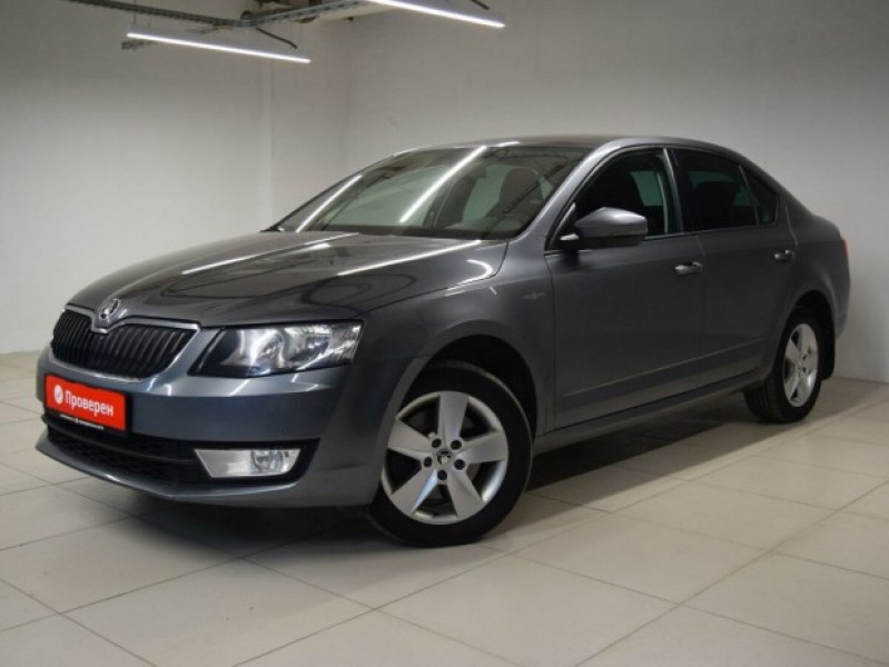 Автомобиль Skoda, Octavia, 2015 года, AMT, пробег 76678 км