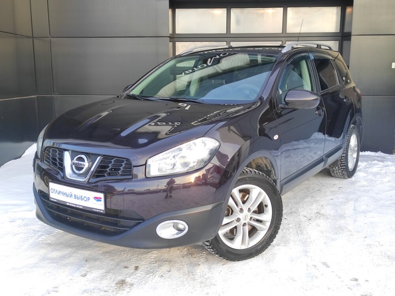 Автомобиль Nissan, Qashqai+2, 2013 года, MT, пробег 111096 км