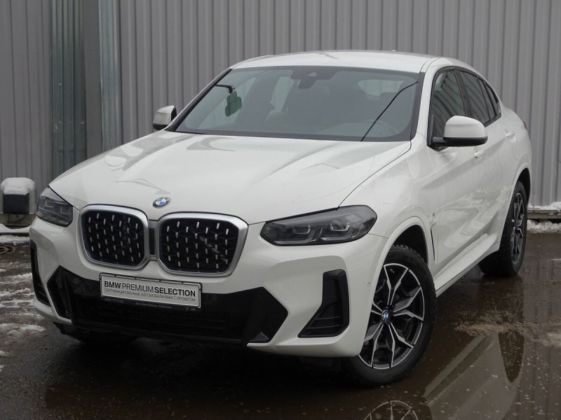 Автомобиль BMW, X4, 2021 года, AT, пробег 23500 км