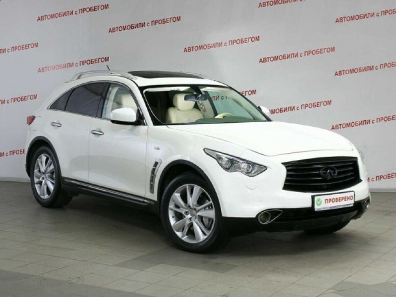 Автомобиль Infiniti, FX, 2012 года, AT, пробег 124213 км