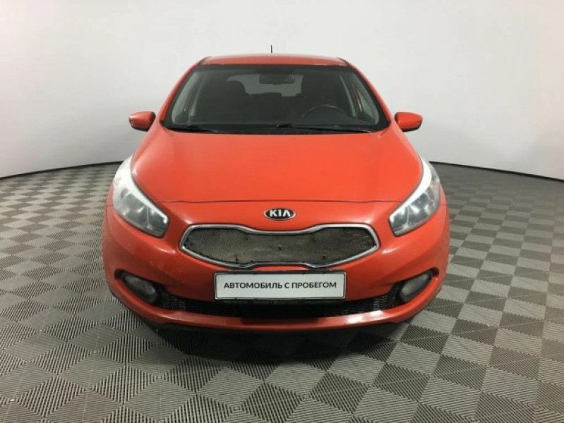 Автомобиль Kia, Ceed, 2015 года, AT, пробег 99167 км