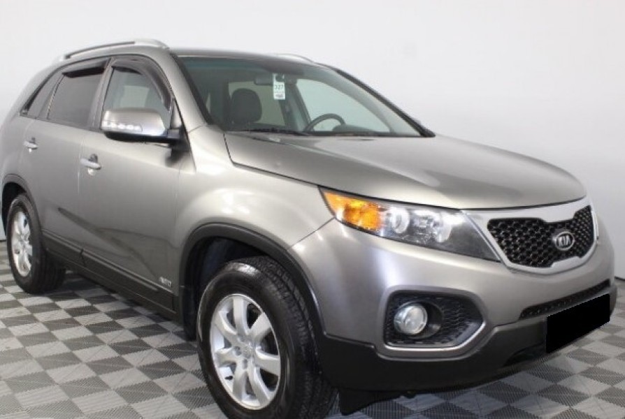 Автомобиль Kia, Sorento, 2010 года, MT, пробег 145980 км