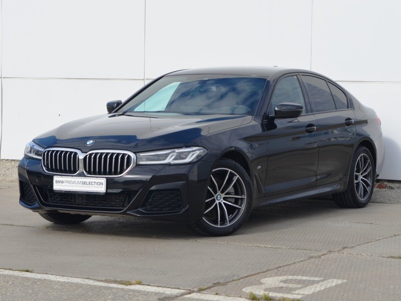 Автомобиль BMW, 5 серии, 2021 года, AT, пробег 22253 км