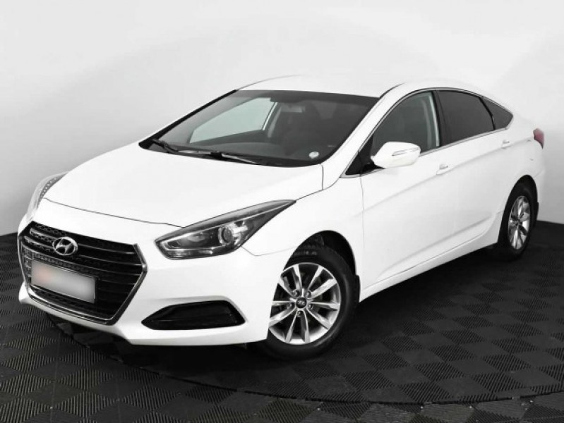 Автомобиль Hyundai, i40, 2015 года, MT, пробег 102000 км