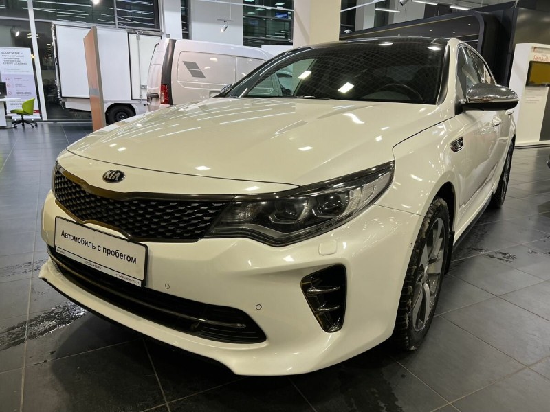 Автомобиль Kia, Optima, 2017 года, AT, пробег 92164 км