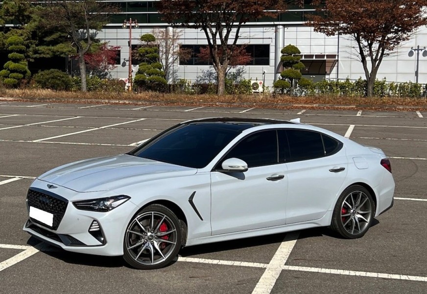 Автомобиль Genesis, G70, 2019 года, AT, пробег 40940 км