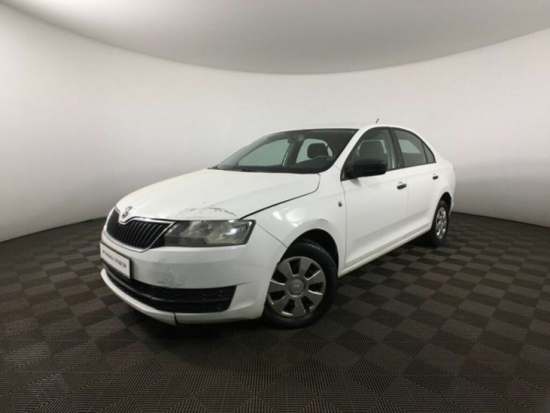 Автомобиль Skoda, Rapid, 2015 года, MT, пробег 98570 км