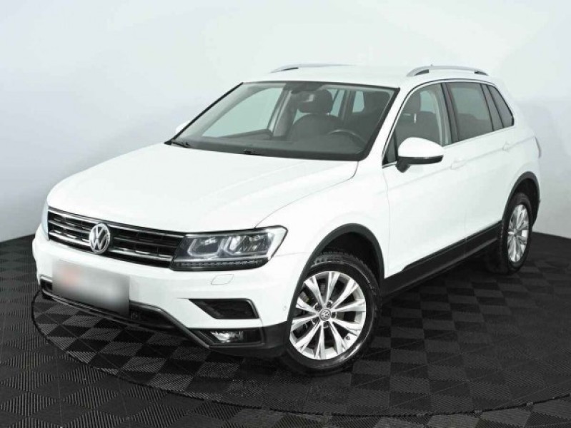 Автомобиль Volkswagen, Tiguan, 2017 года, AT, пробег 93831 км