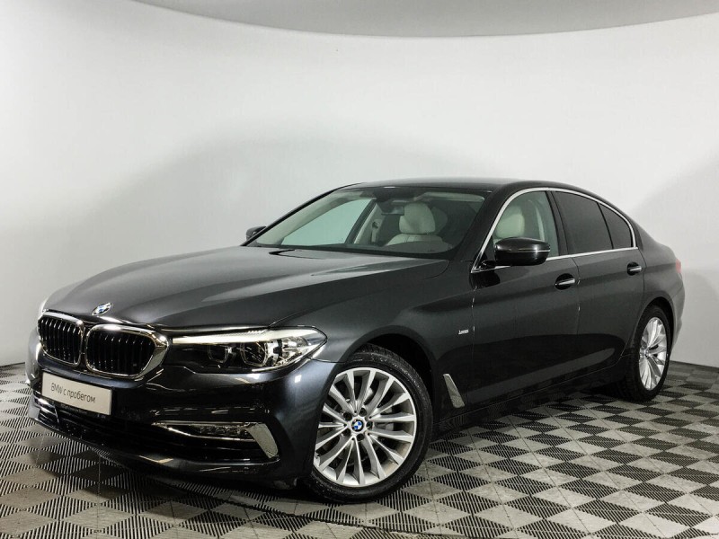 Автомобиль BMW, 5 серии, 2017 года, AT, пробег 98500 км