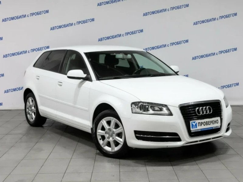 Автомобиль Audi, A3, 2011 года, AMT, пробег 130561 км