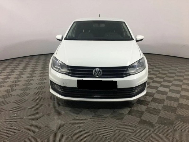 Автомобиль Volkswagen, Polo, 2019 года, AT, пробег 39830 км