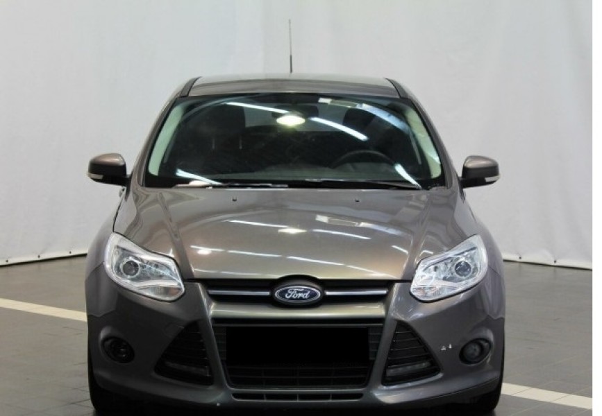 Автомобиль Ford, Focus, 2011 года, MT, пробег 106080 км