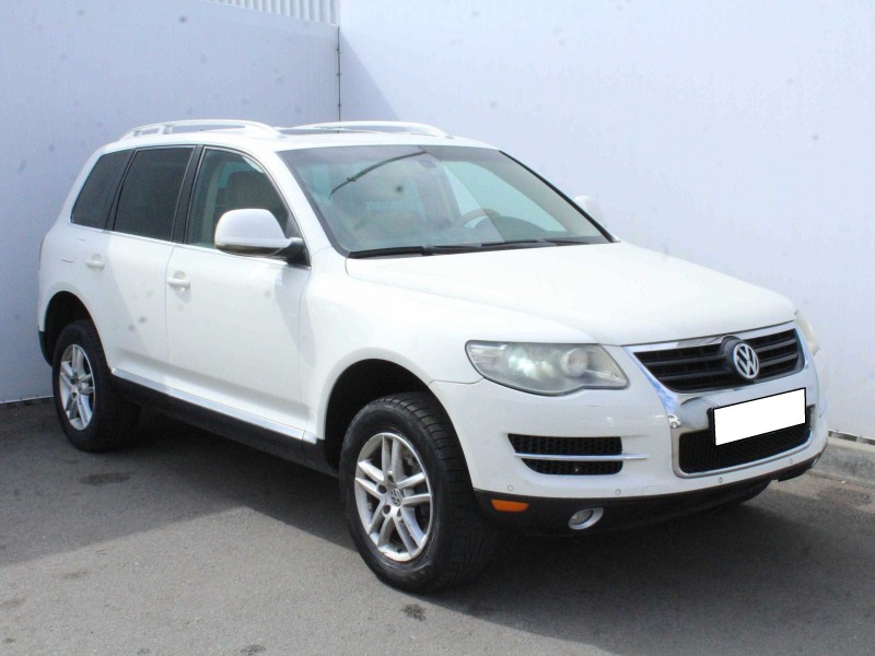 Автомобиль Volkswagen, Touareg, 2007 года, AT, пробег 181646 км