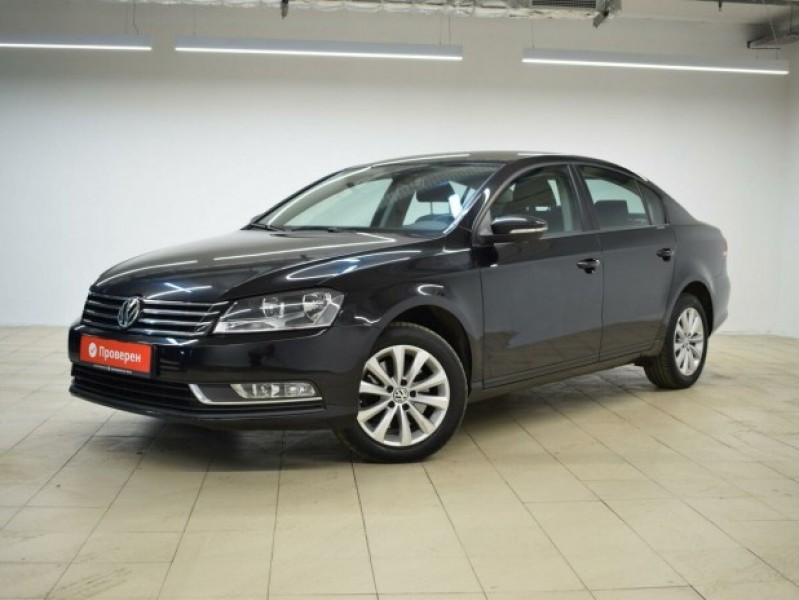 Автомобиль Volkswagen, Passat, 2014 года, AMT, пробег 83759 км